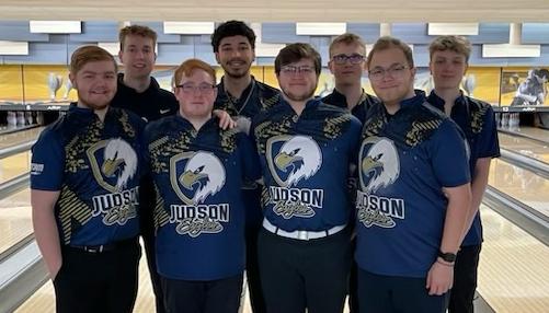 Eagles Finish Strong At ISC Sectionals